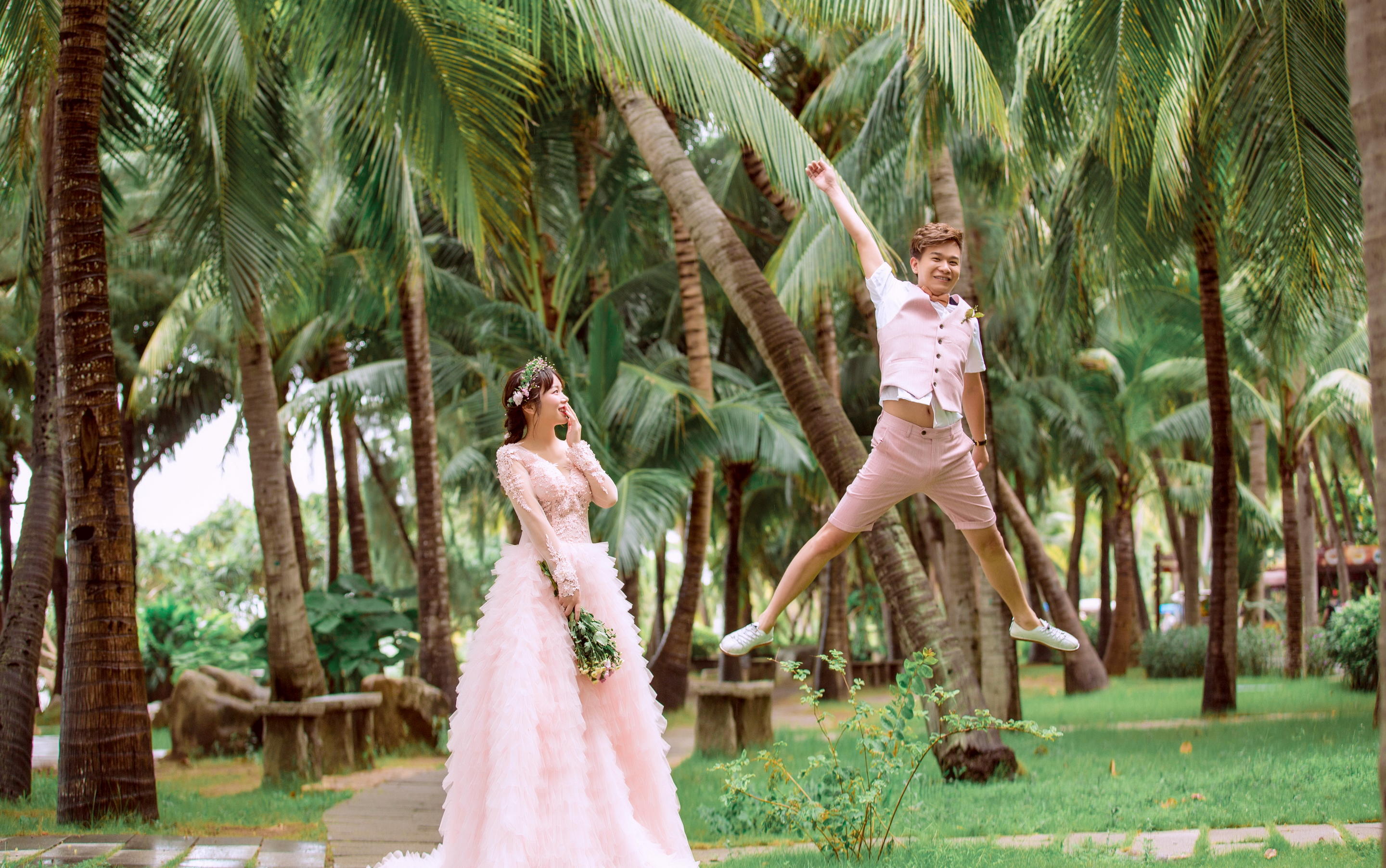 龍陽峽谷+沙漠+MV 一對一服務 送酒店三天兩晚