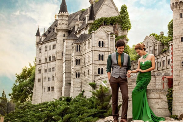 【全城热恋11周年特惠套餐】服装不限套