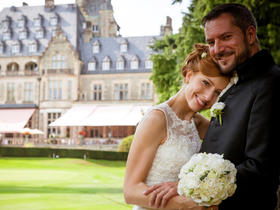 艾美亚/欧洲五星城堡婚礼/含造型司仪摄影摄像