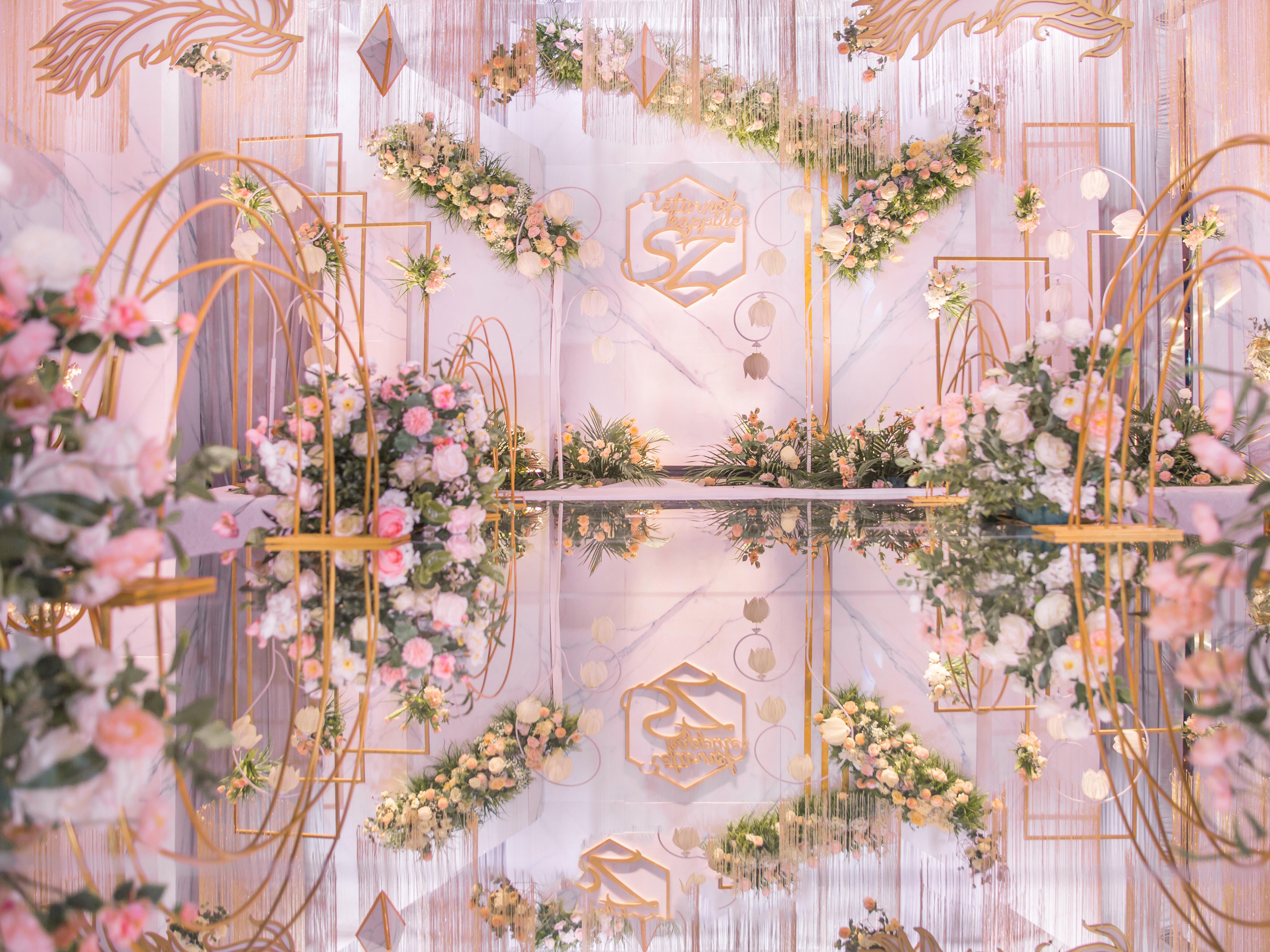 粉色韩式清新风格婚礼会场