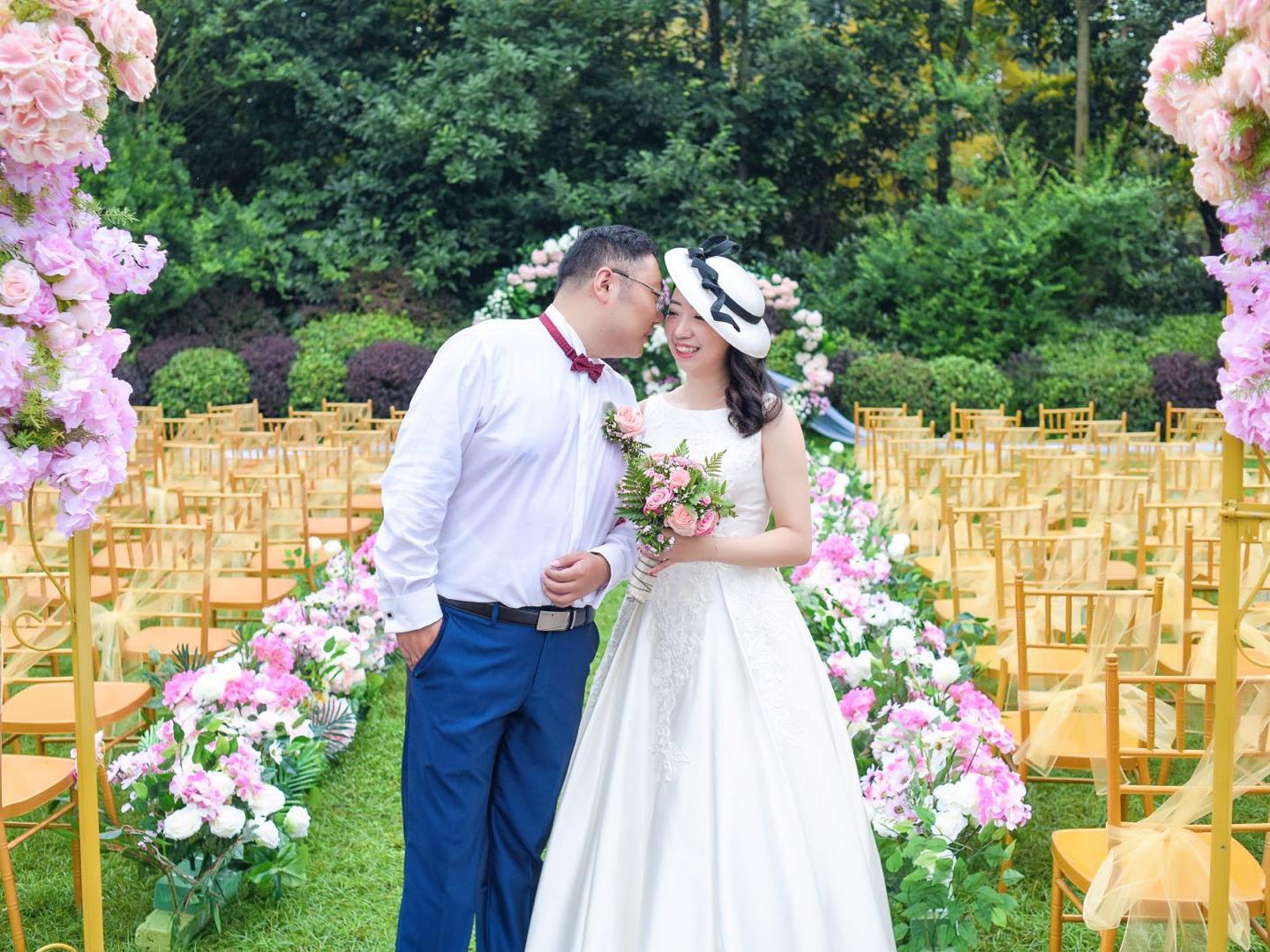 【Enjoy婚礼】精致浪漫粉 草坪婚礼