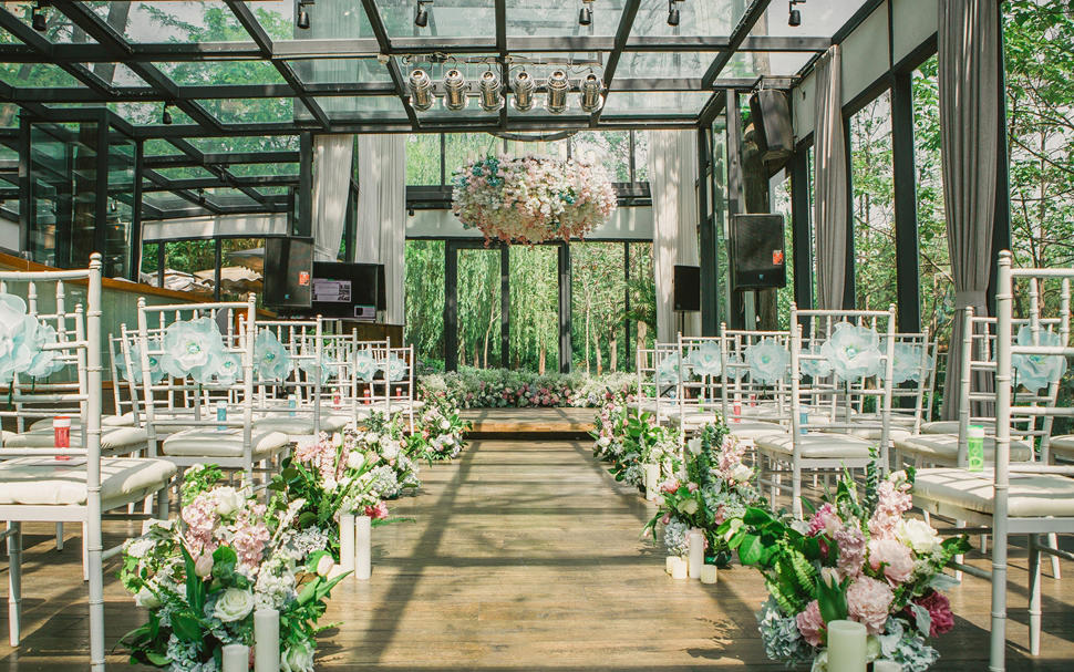 室内小型婚礼（观礼+自助餐）