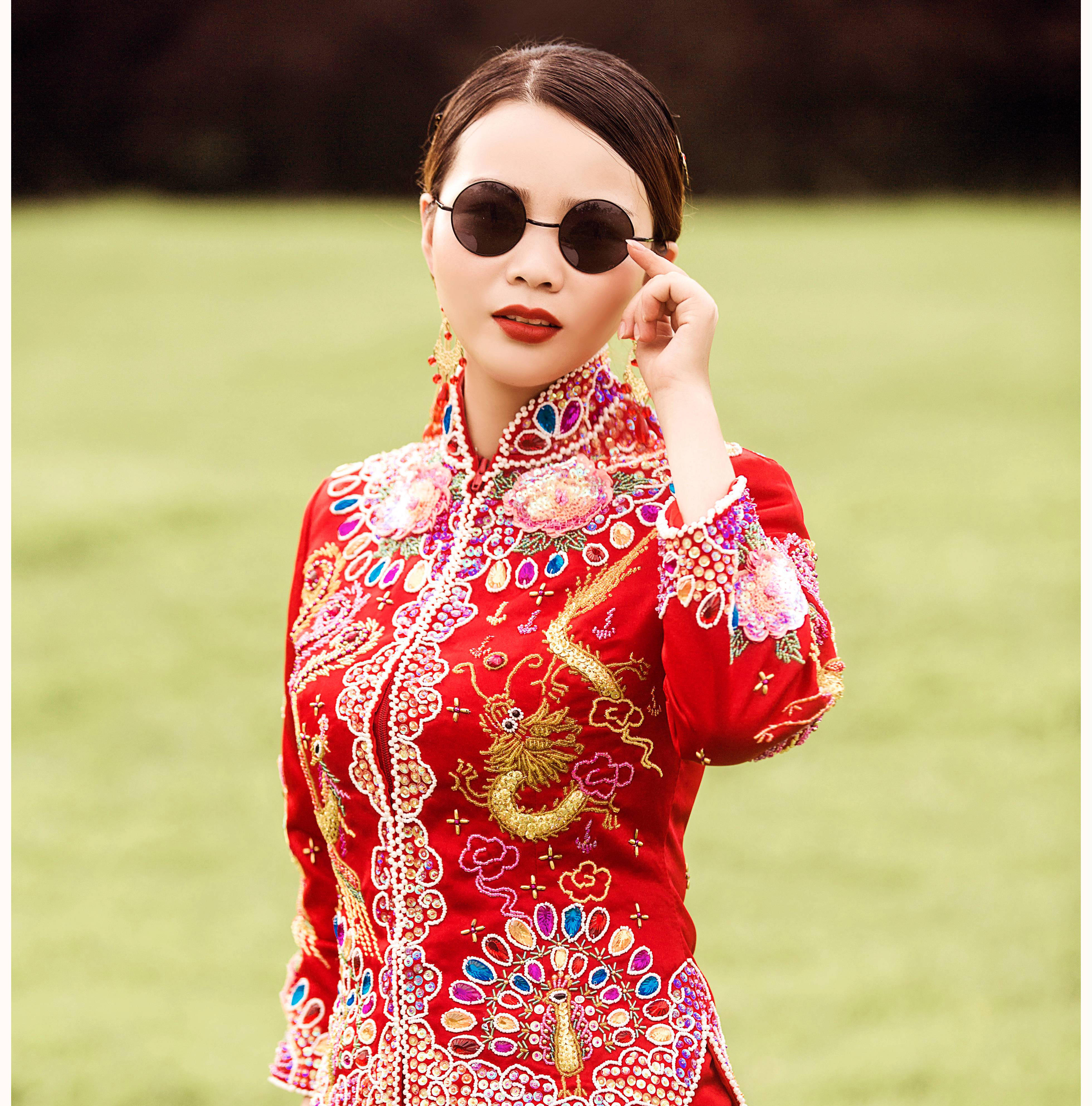 梦幻公主系列主婚纱+秀禾+伴娘服