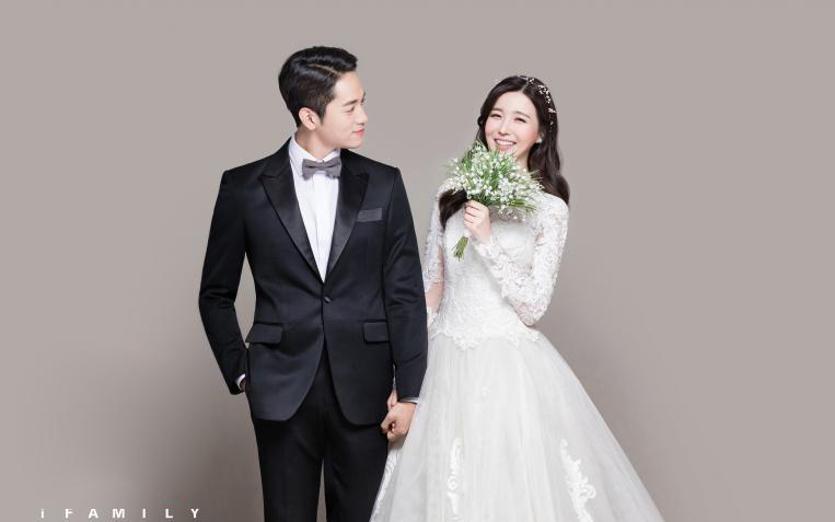 慕颜婚纱摄影【专属定制】7888套系