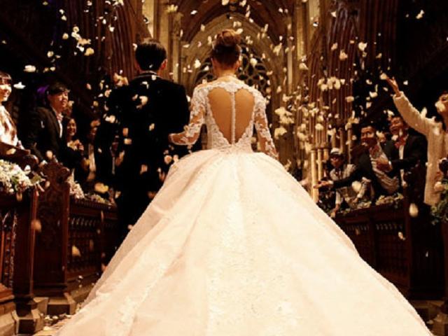 2016昆凌婚纱同款 奢华水钻定制大拖尾婚纱