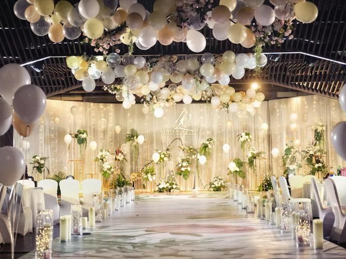 【爱度一生婚礼会馆】香槟气球-浪漫满屋 含四大