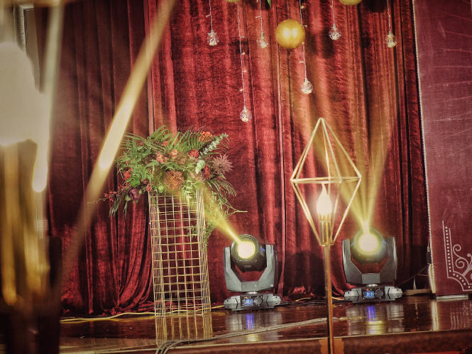 热闹喜庆又洋气的礼堂婚礼