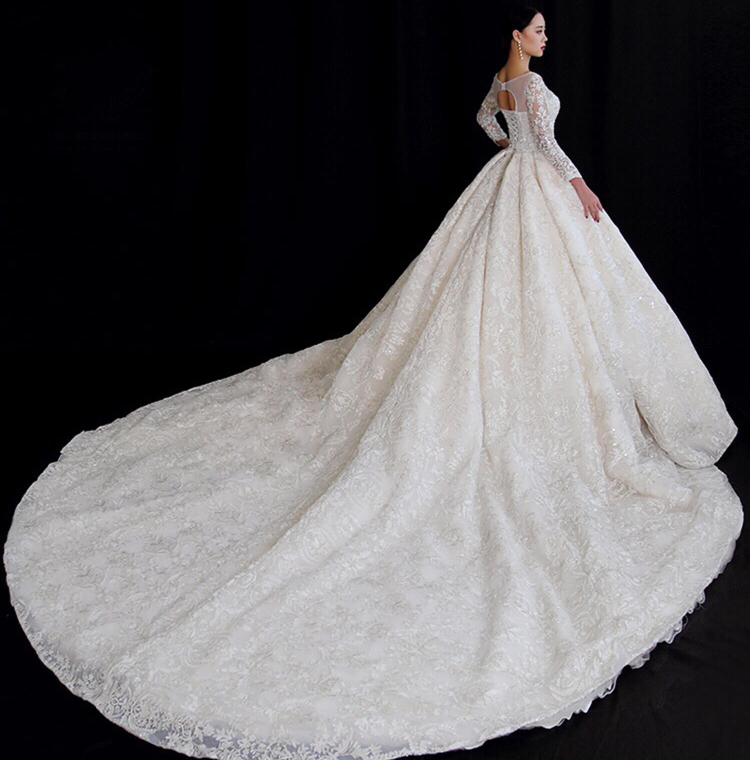 【店庆活动】高定婚纱套餐