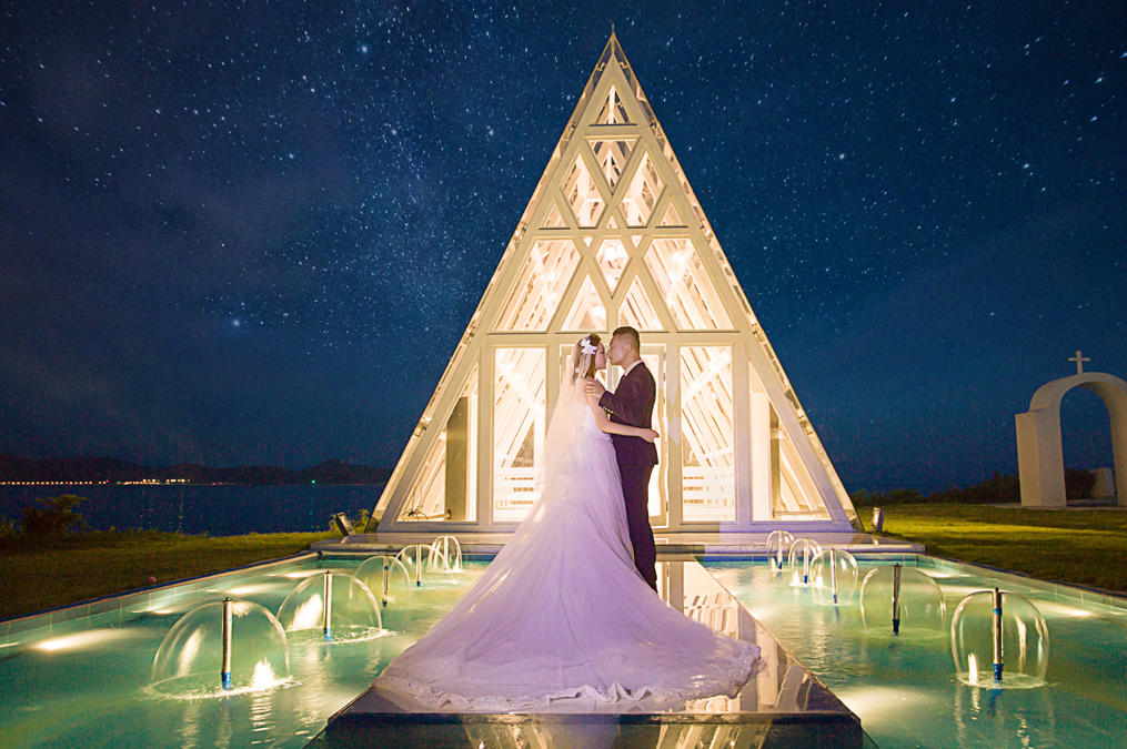 三亚 寻找乌托邦旅游婚纱同心情直升飞机拍摄 