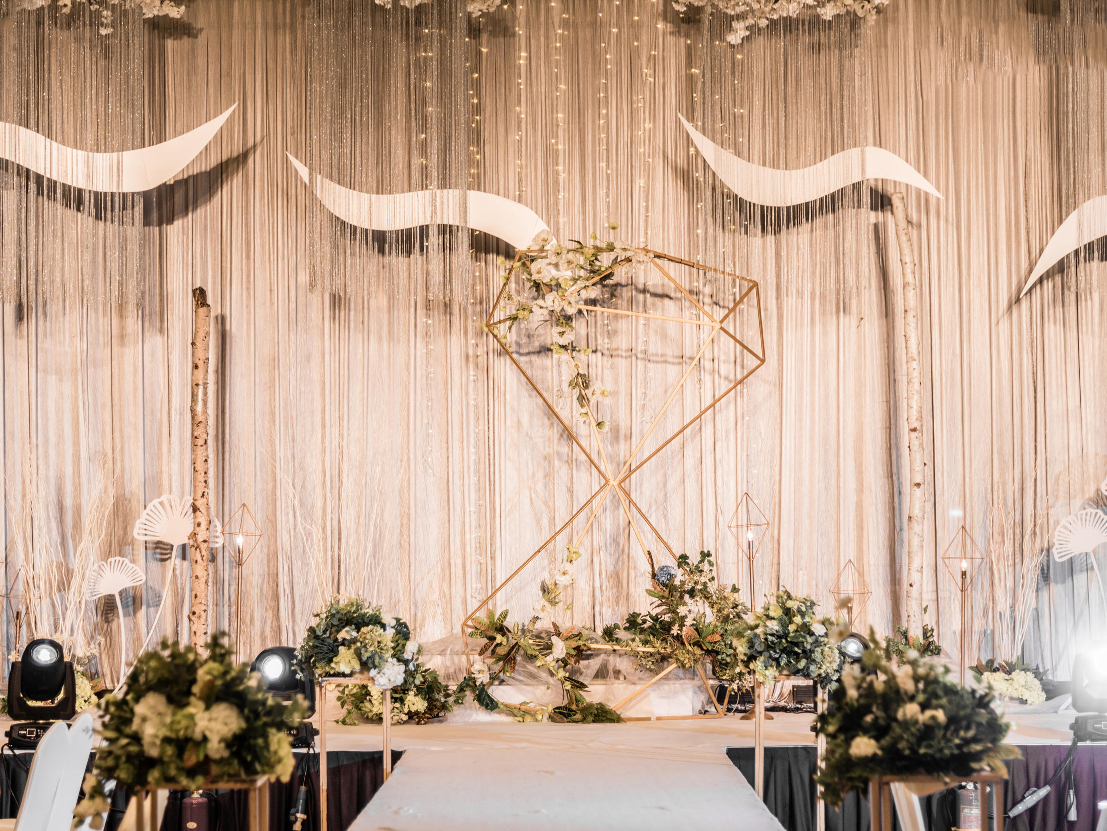 瑞拉婚礼策划-老南苑酒店