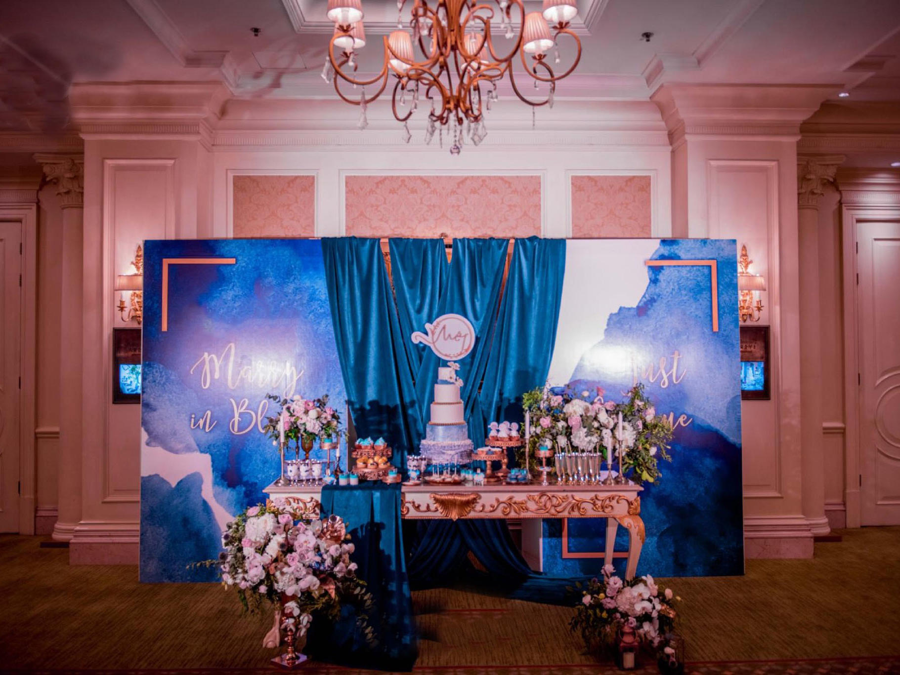 意芙婚礼—蓝色撞色油画套系