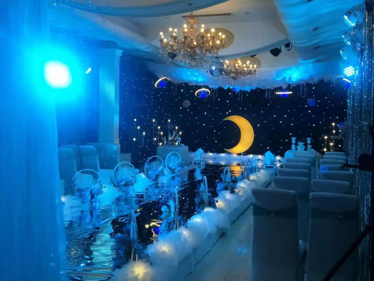 澜梦——每人都幻想多姿多彩的爱情，