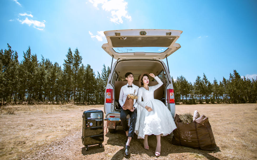 三木映画【丽江蓝月谷+束河古镇+季节花海】定制