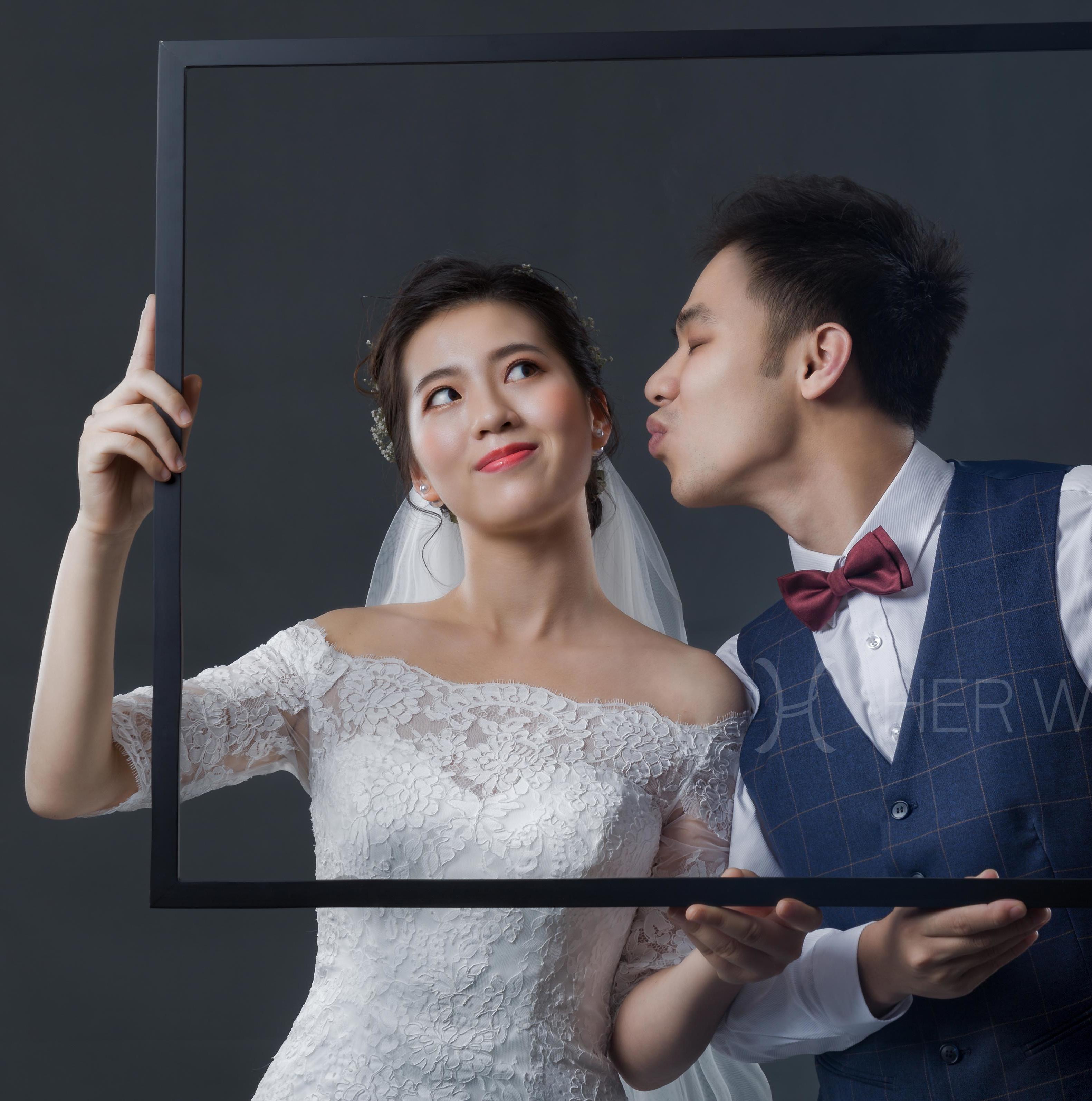 【禾·婚纱礼服超值双人礼】婚纱礼服+男士西服定制