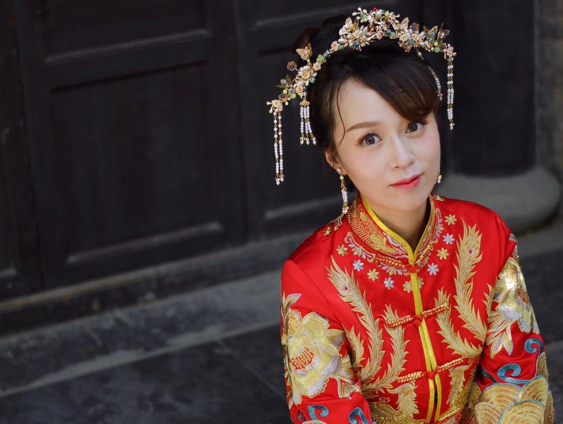 资深档森系唯美造型3-4套 送亲友妆