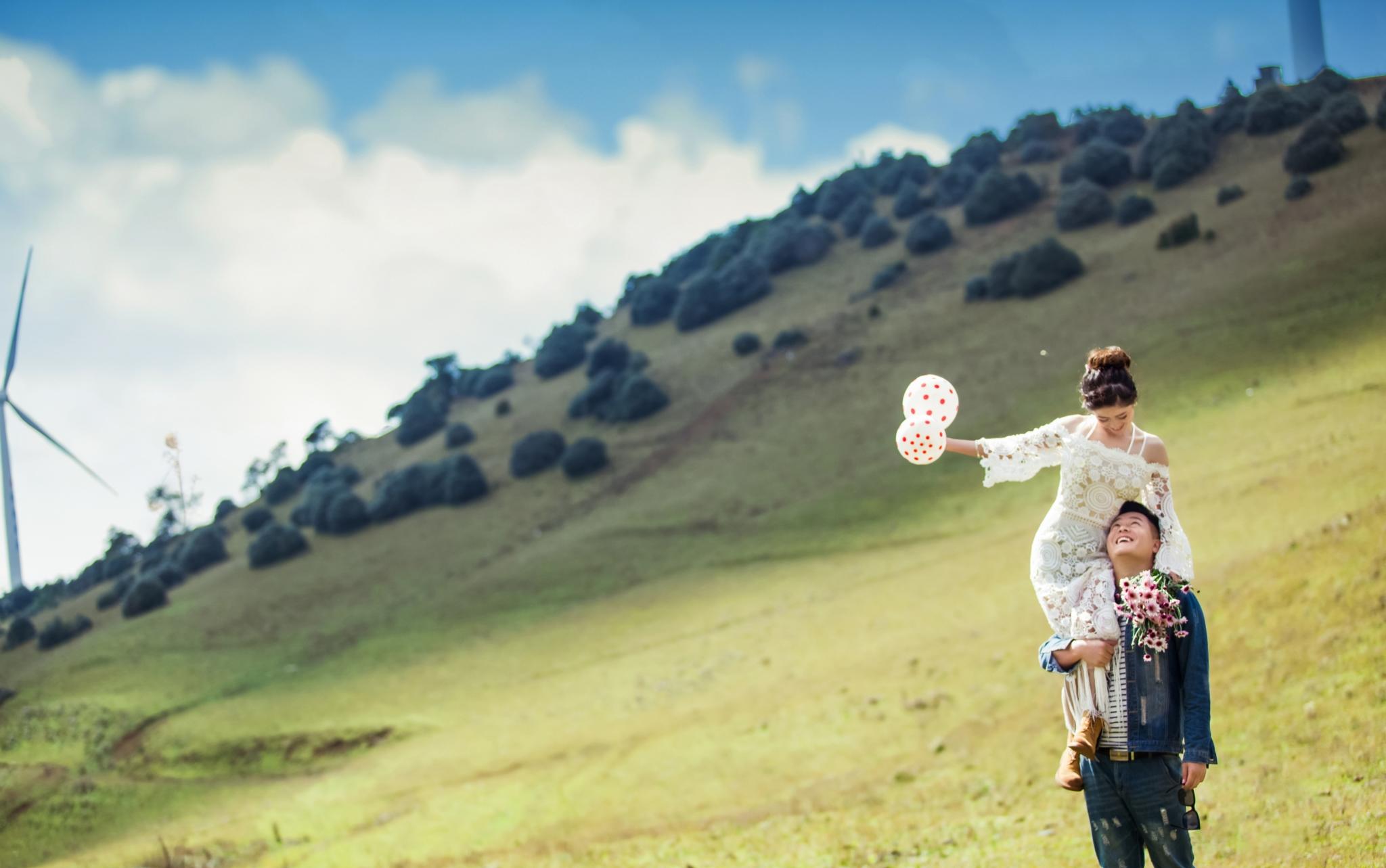 【丽江旅拍】蓝月谷+4服4造+3天2晚精品客栈