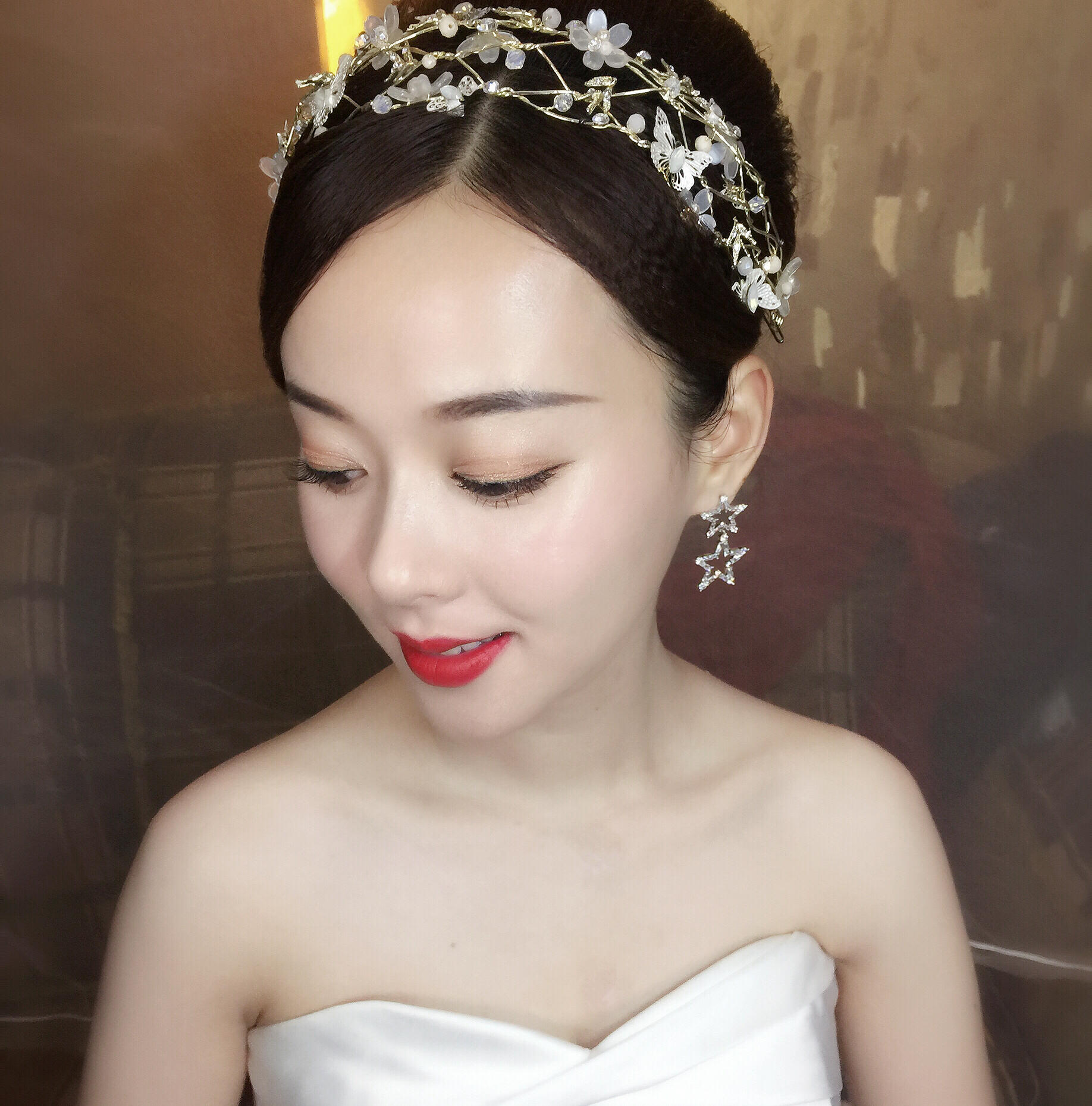 【莎莎超值跟妆婚纱跟妆】全天跟妆+出门纱/迎宾纱