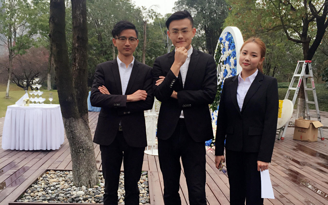 主持+个性主题婚礼策划+婚礼督导+音乐执行