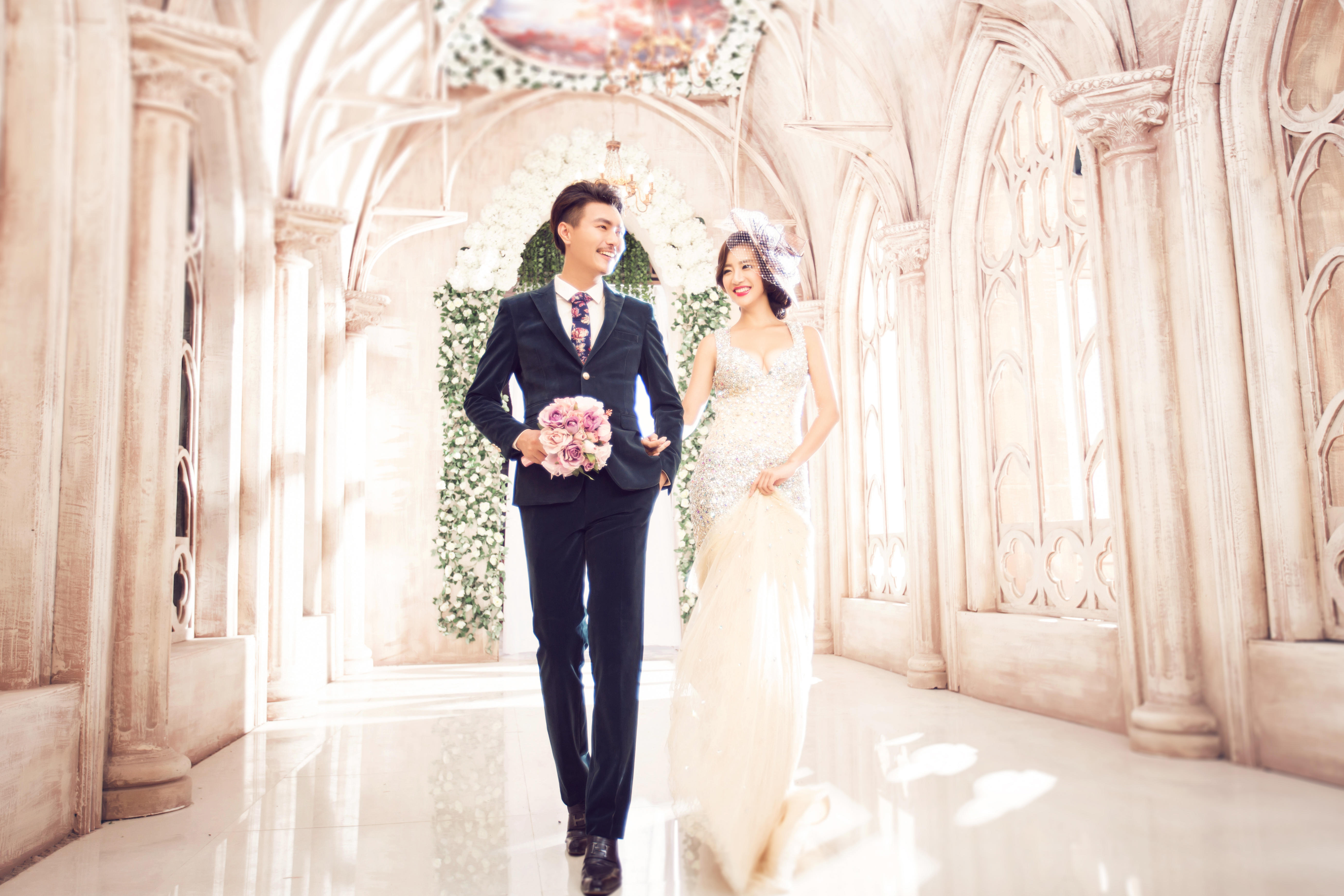 蜜柚?jǐn)z影萬(wàn)人瘋搶特賣(mài)