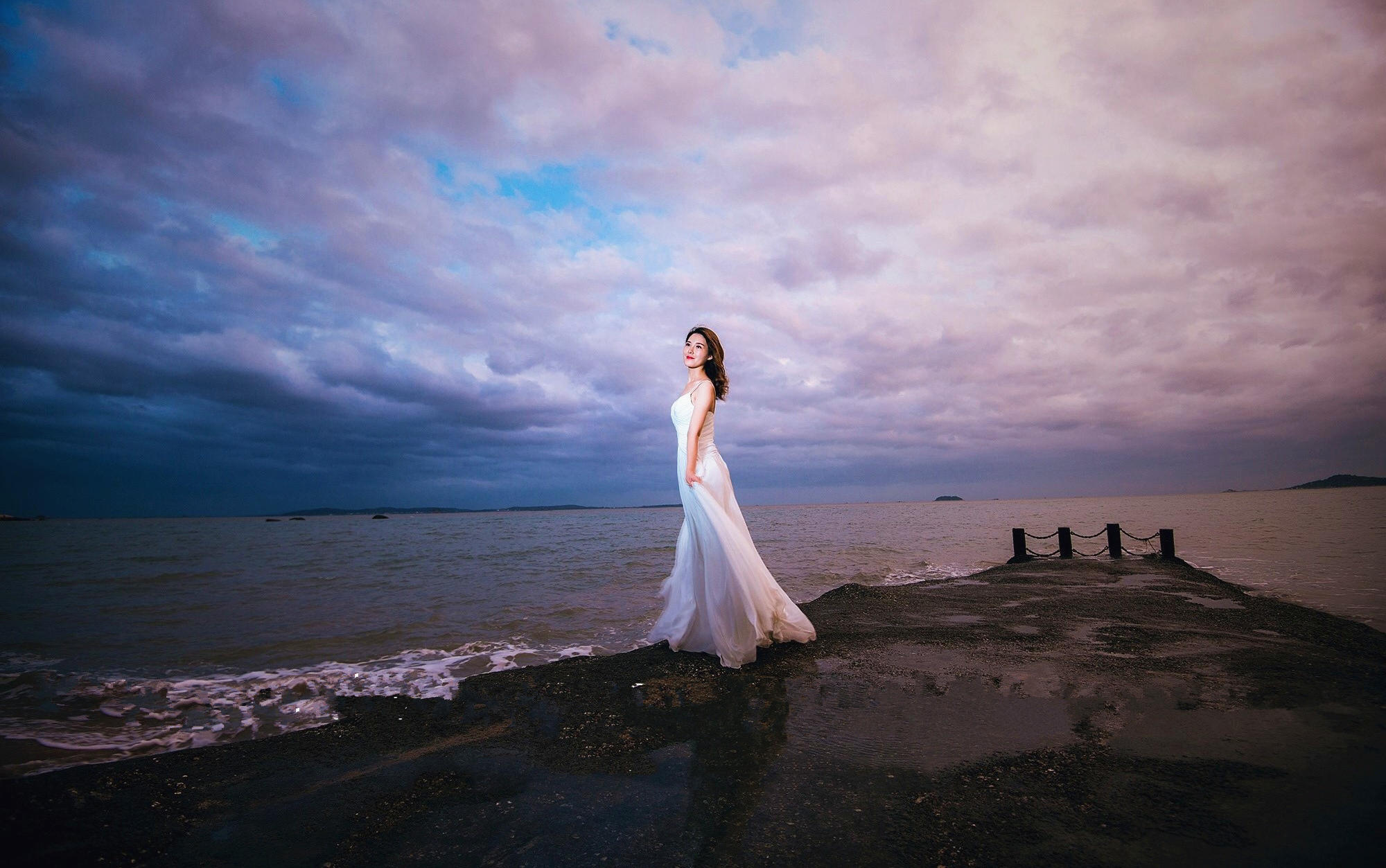 【品質優(yōu)薦】總監(jiān)團隊+全國包郵+微電影吃喝玩樂拍