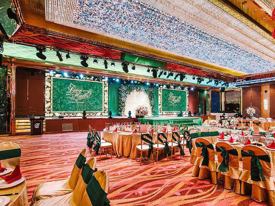 【阳光B套餐】浪漫婚礼布置+高级四大金刚