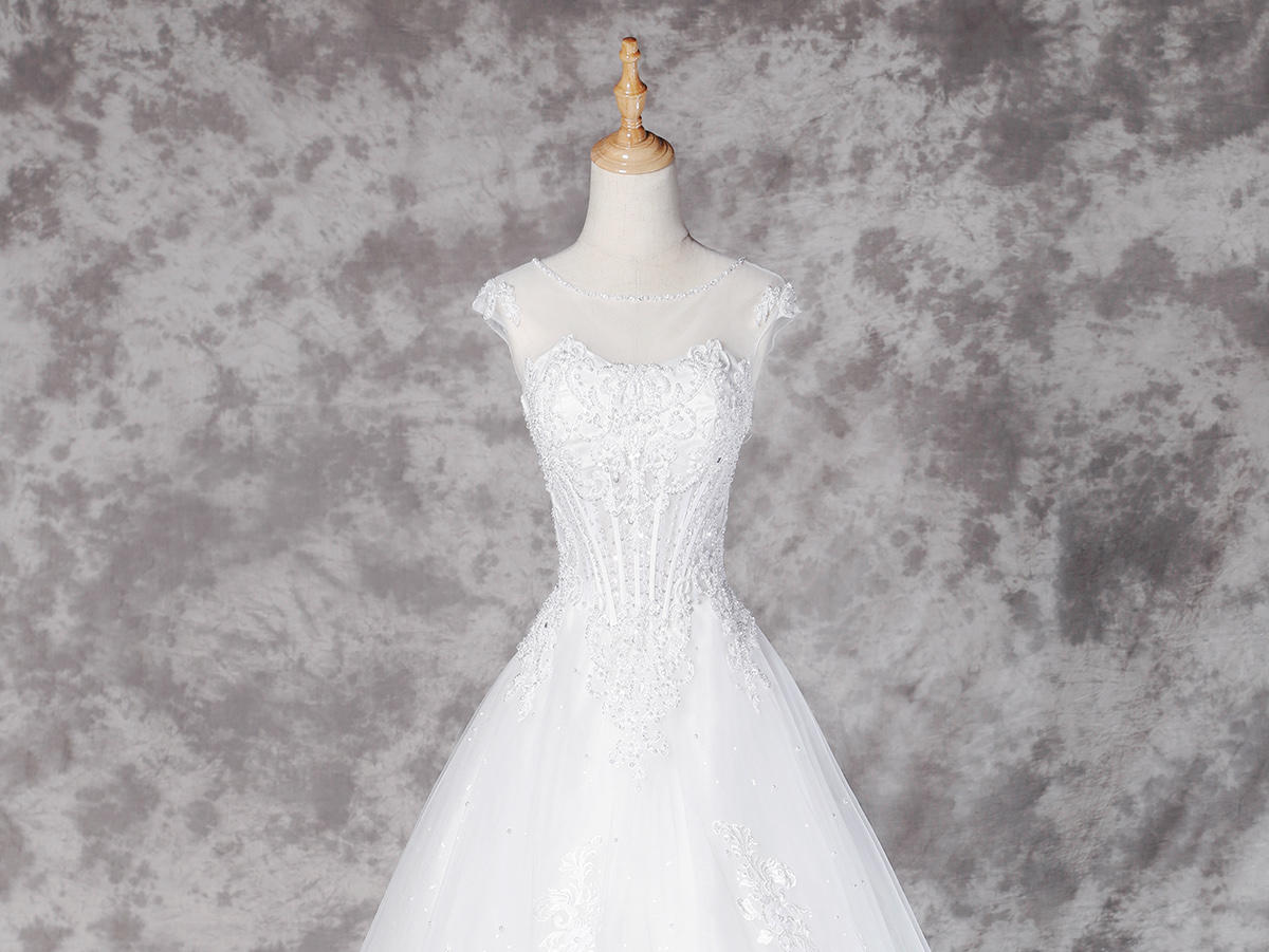 AYA精品轻奢系列婚纱礼服八件套