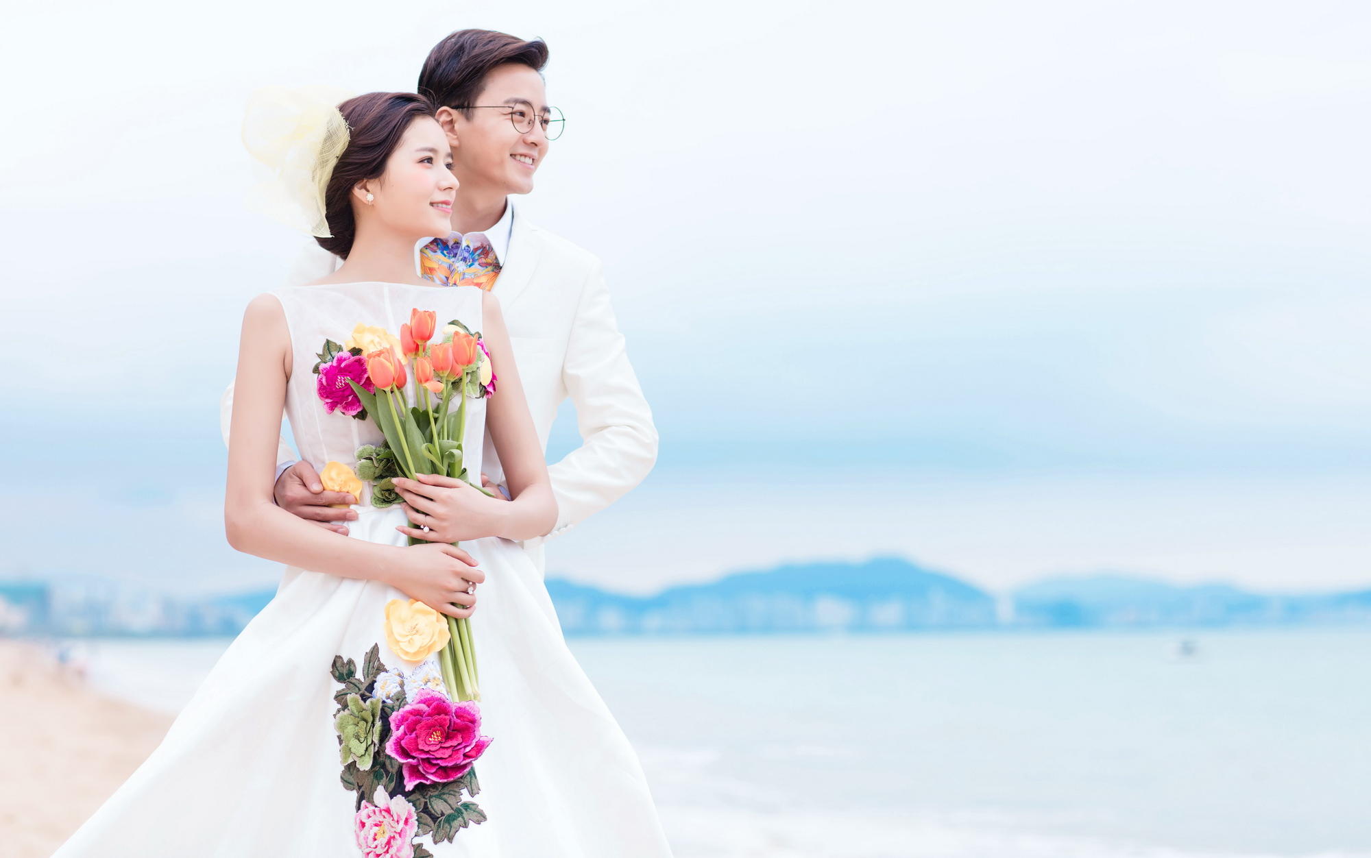 铂爵风尚/豪华游艇/专车出行/定制嫁衣/一对一/