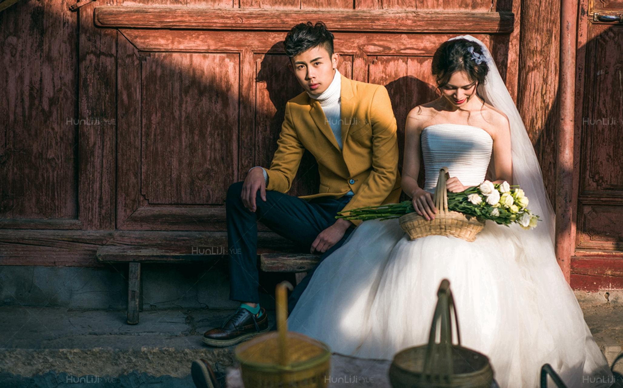 丽江/大理旅拍+补贴千元机票+2晚民宿+全国包邮