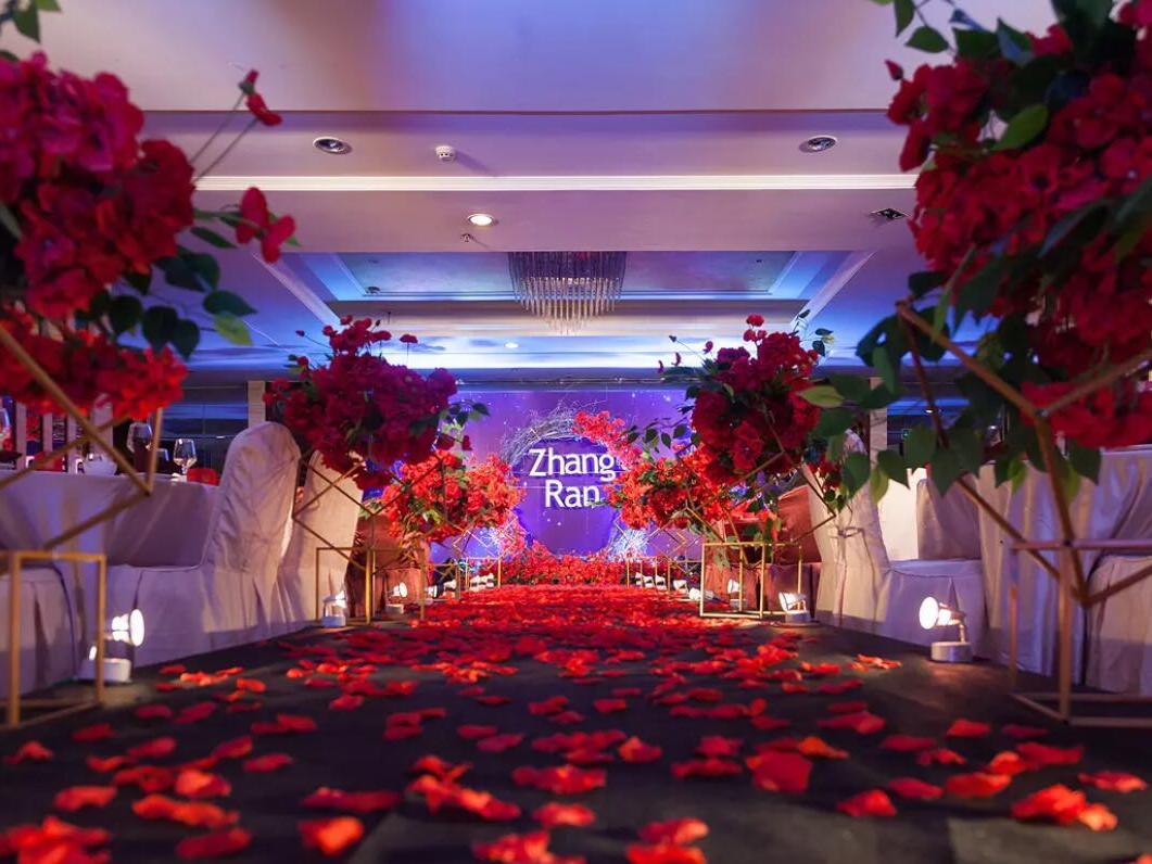 美乐婚礼《红蓝撞色婚礼》