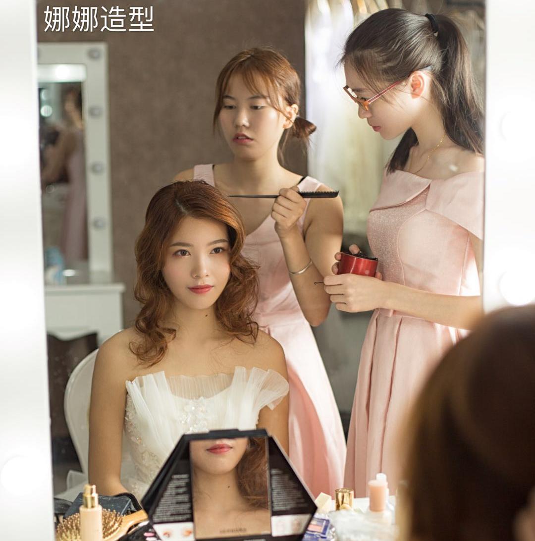 定制新娘妆3妆面3造型＋新款高端有质感婚纱礼服
