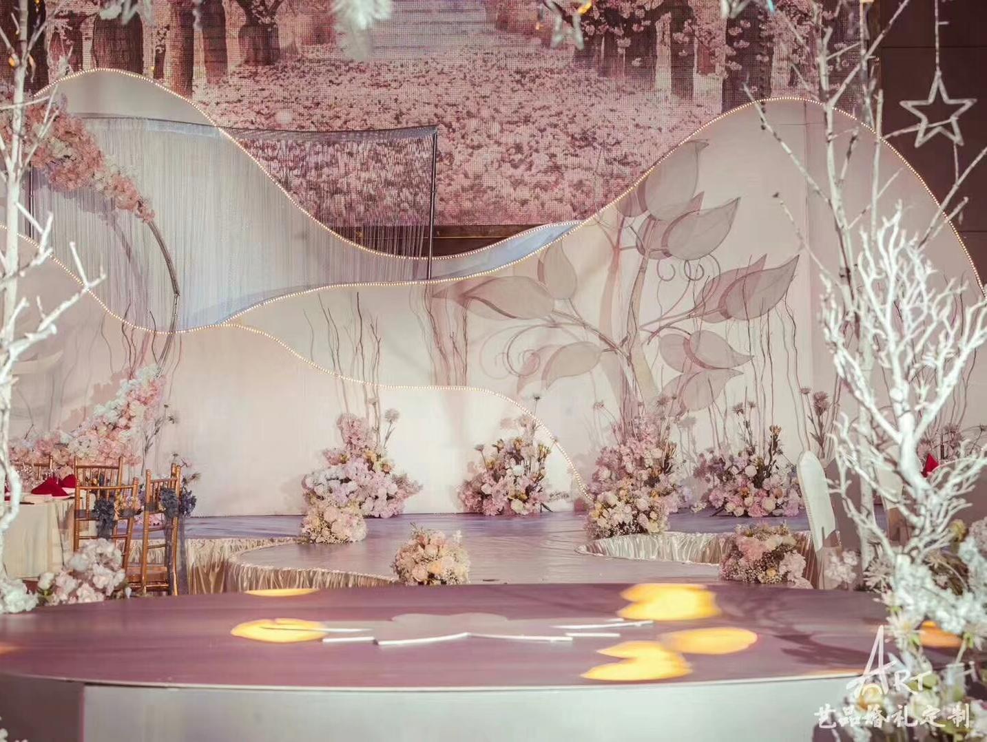 湖州艺品婚礼定制 粉色梦幻主题婚礼 