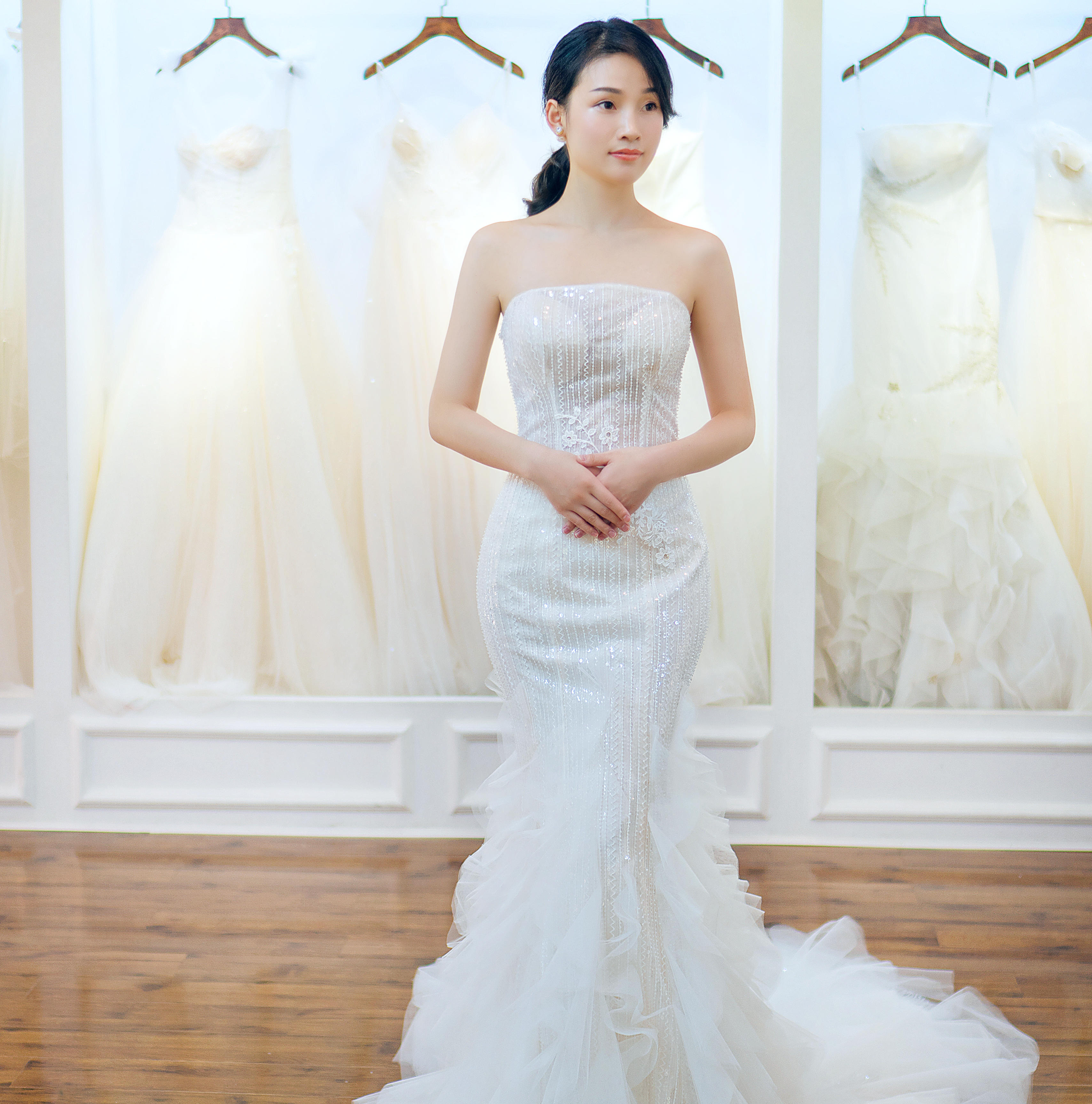 BLING柏伶纱超值经典搭配婚纱+礼服9件套餐