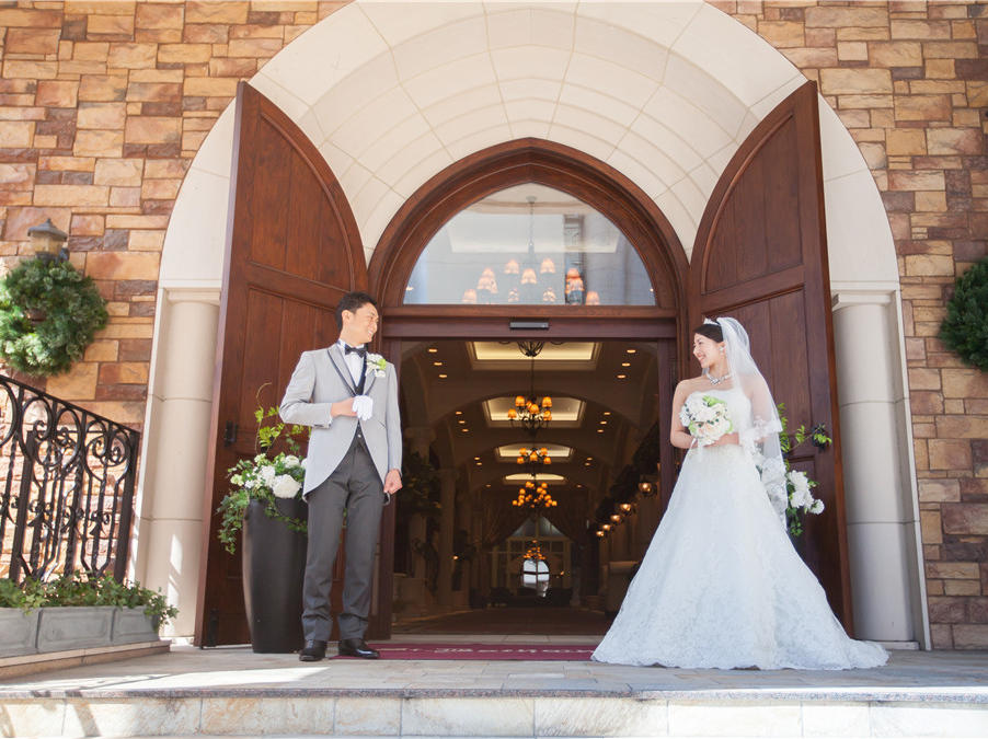 日本京都宝石教堂婚礼，乐惟海外婚礼南京店