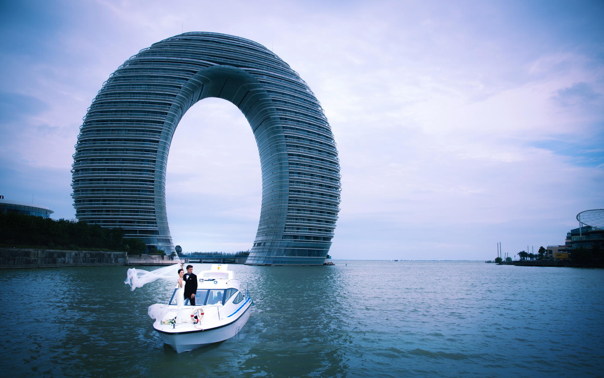 鉑爵風(fēng)尚/高端品牌/VIP拍攝游艇出海/浪漫水下