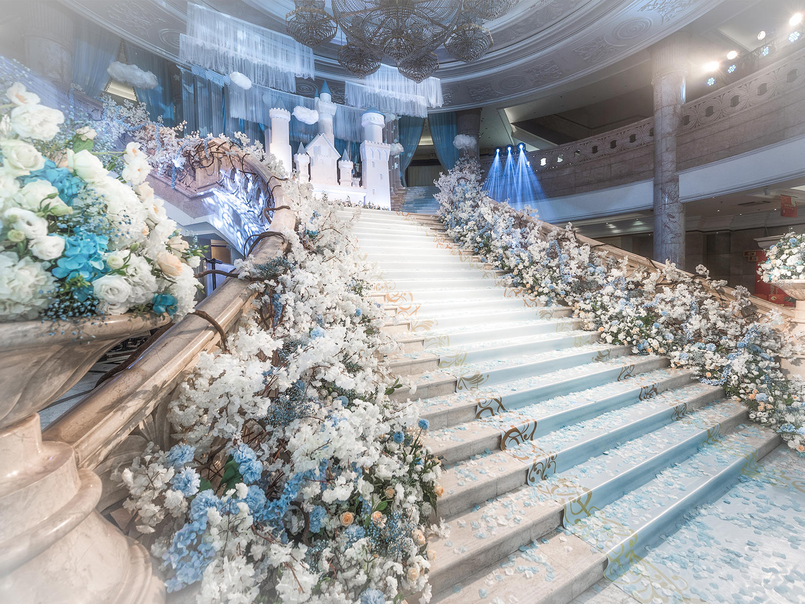 【22年婚庆品牌+0差评】大型城堡泡雕