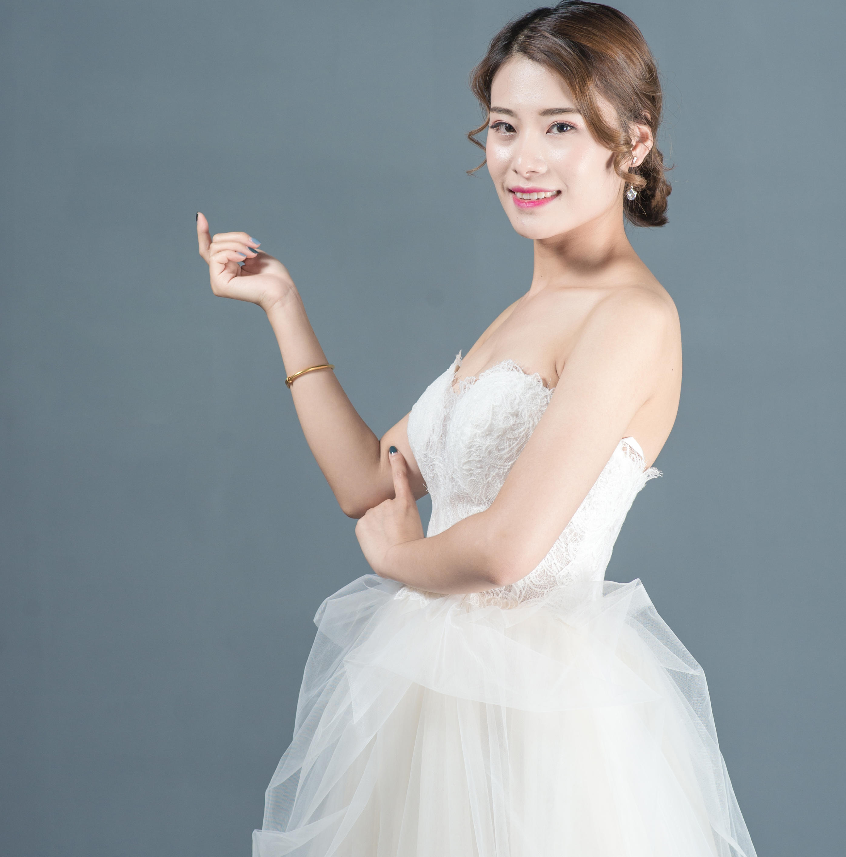 【新品推荐】高定晚礼服+出门秀禾/白纱一件