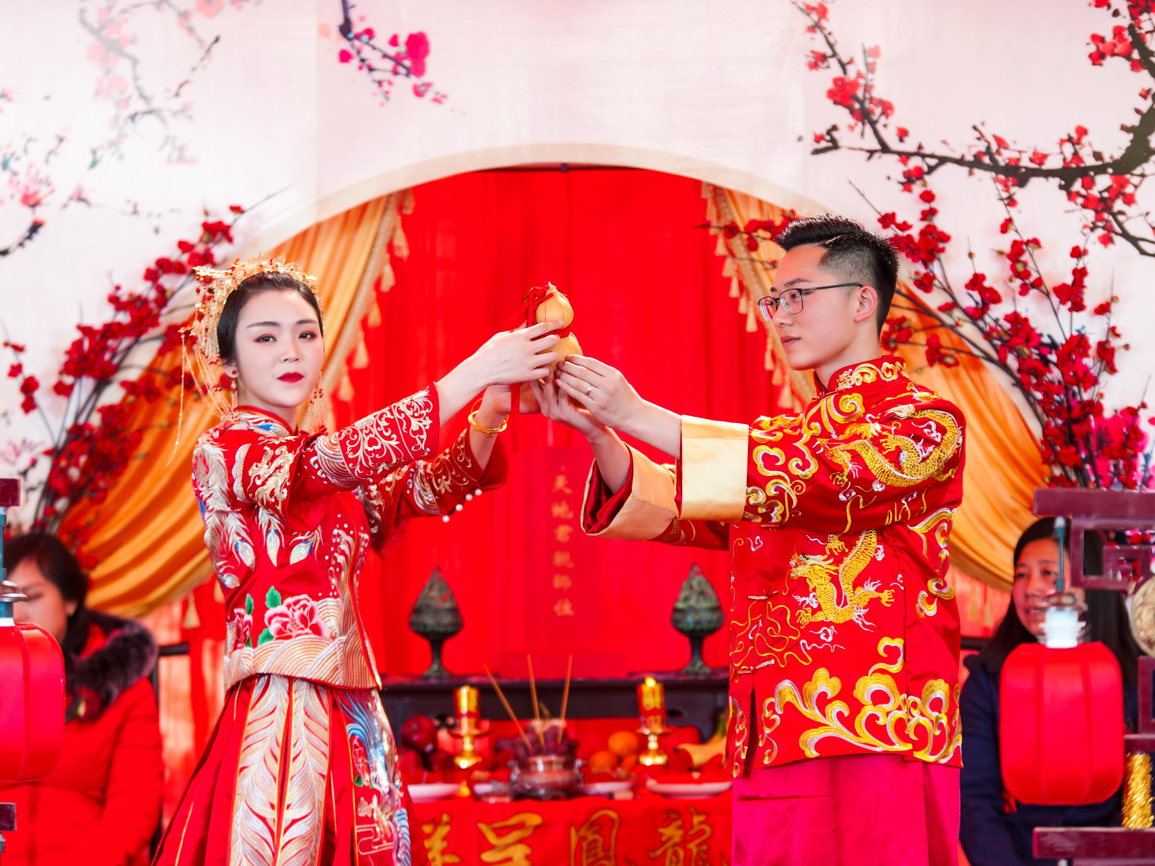 办一场自家小院儿的中式婚礼