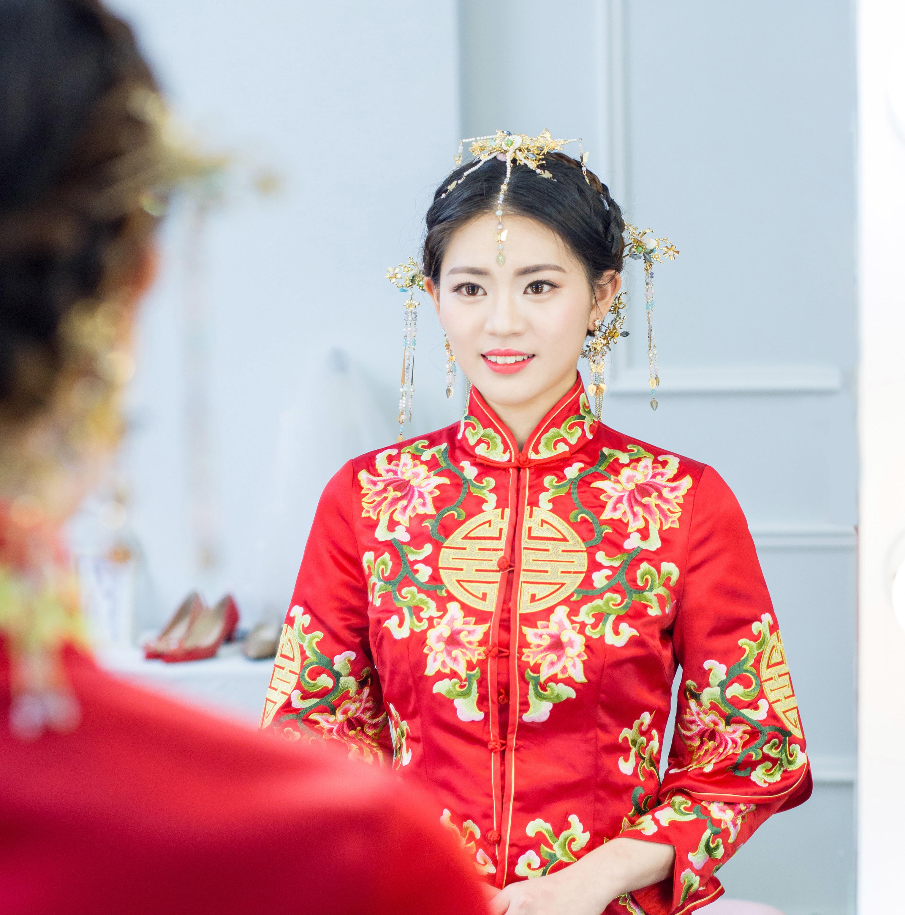 凡一【高端新娘造型】首席化妆师全天跟妆