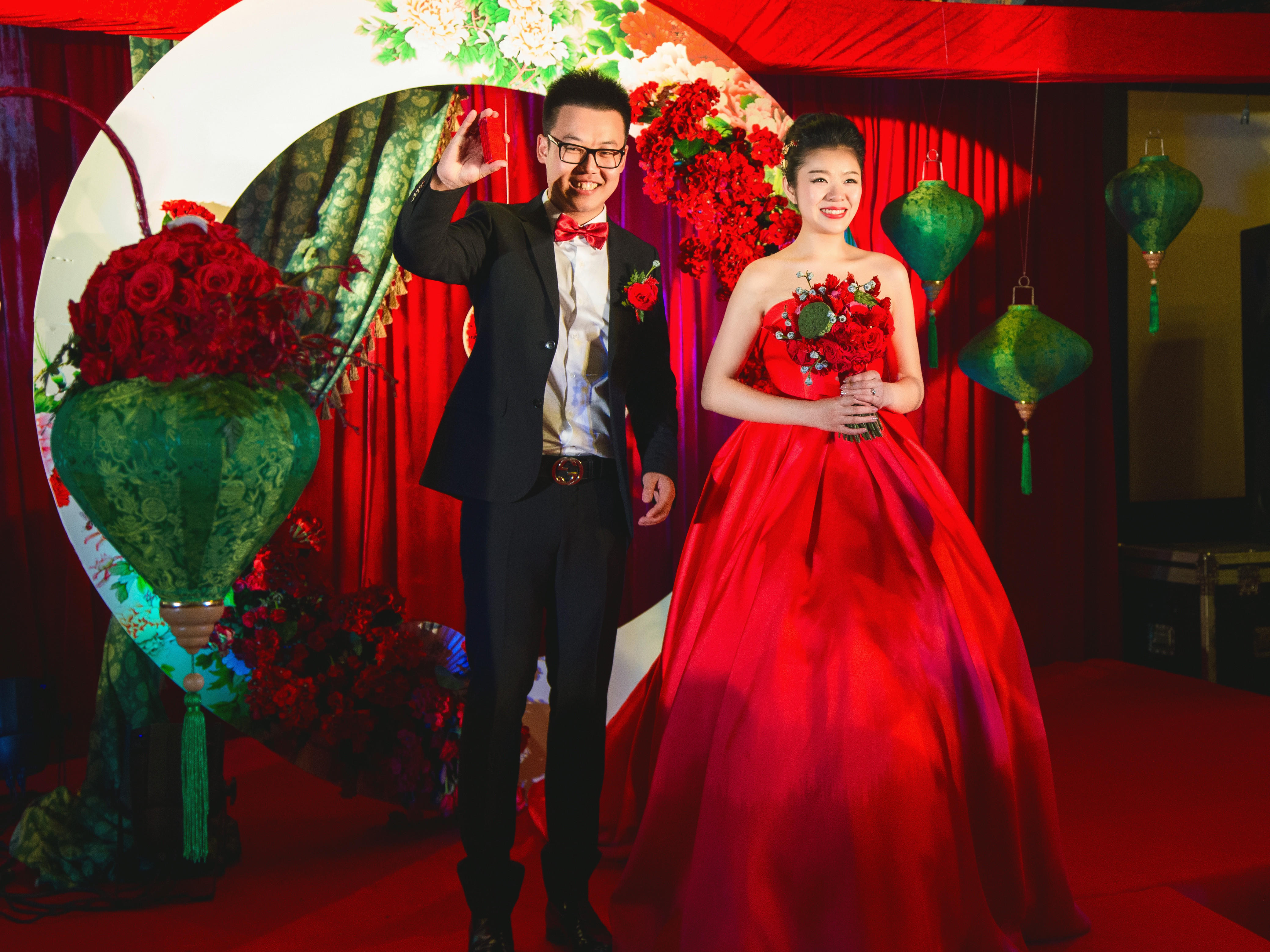 【新中式风】花鸟风格的红绿撞色创意新中式回门宴