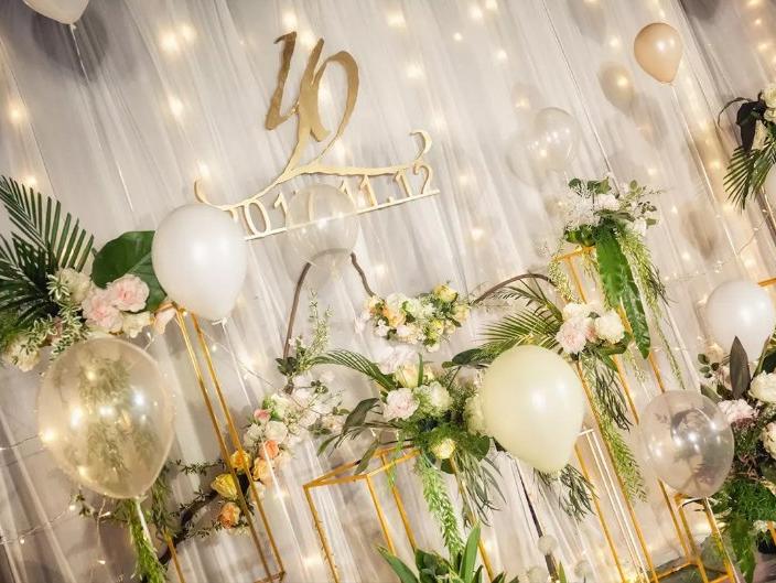 【爱度一生婚礼会馆】香槟气球-浪漫满屋 含四大