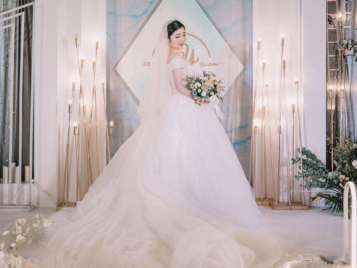 马丁婚礼策划|蓝白清新森系室内婚礼