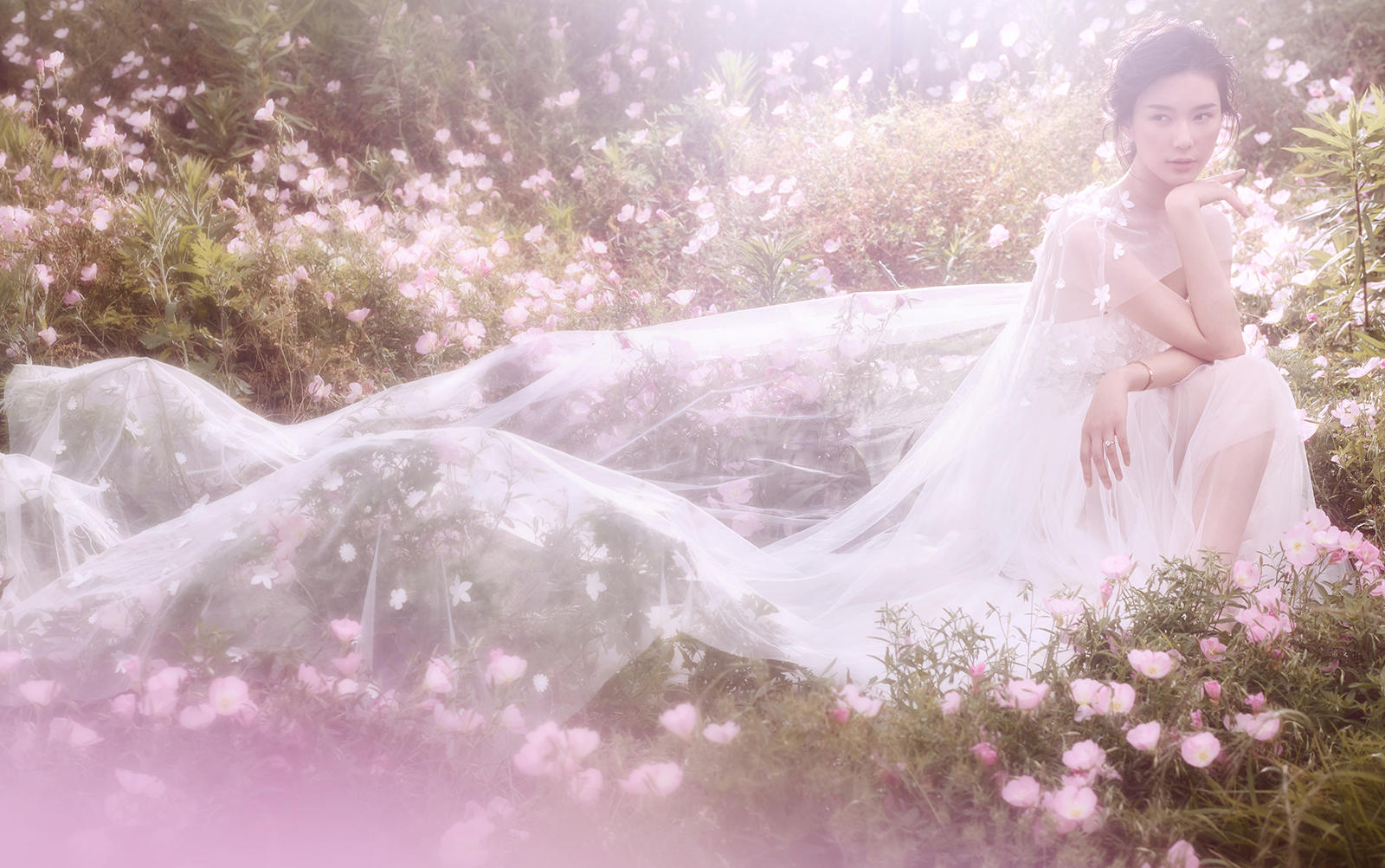 【木西婚纱】【店庆爆款】 8服8造3880 ！