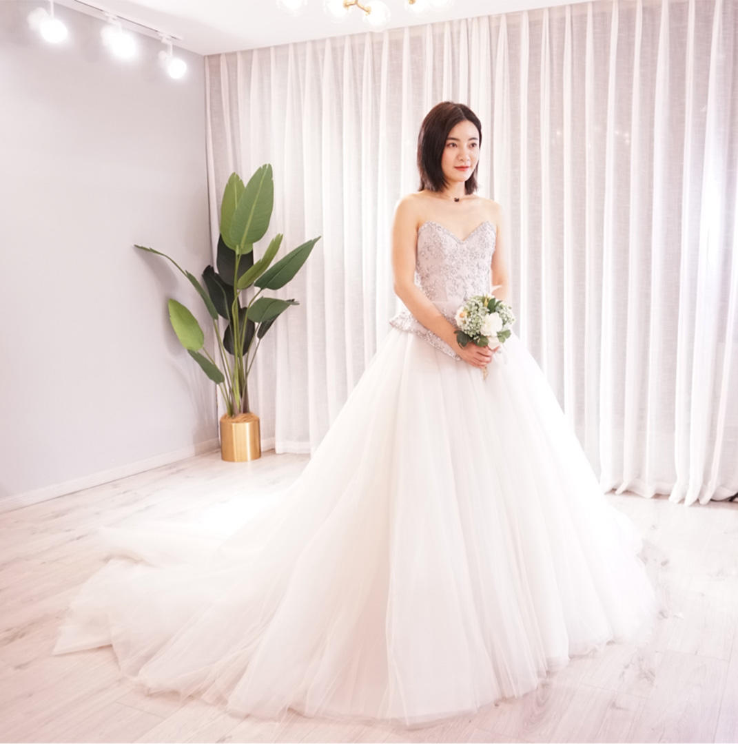 2019年撩新品婚纱礼服明星同款新品小仙女款气质