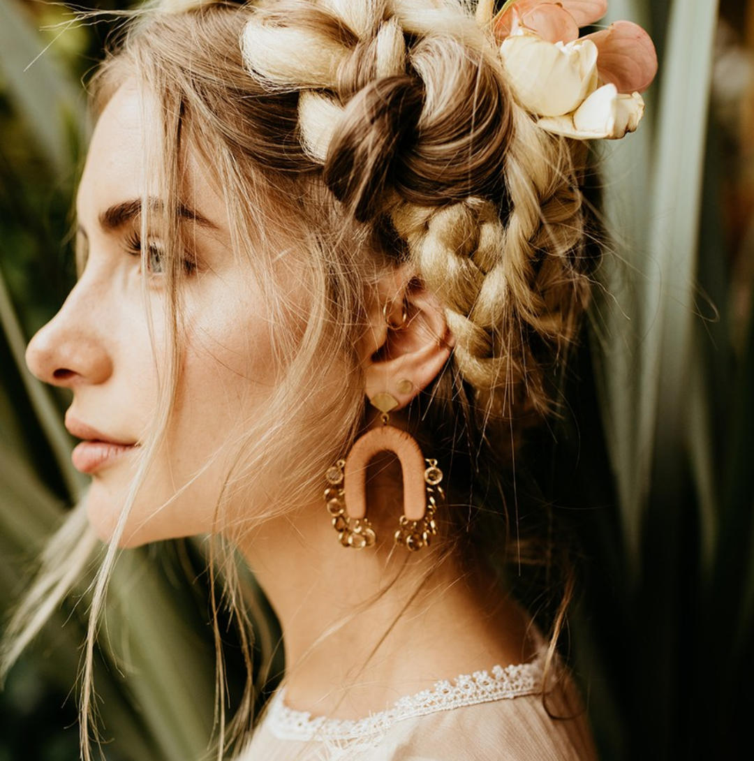 女皇奢华套餐超值婚礼全套七件套！送跟妆！