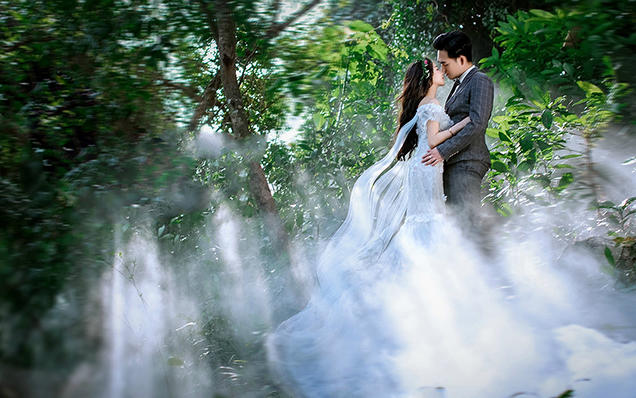 【艾美婚紗】總監(jiān)團隊一對一跟拍塞班島奢華套系