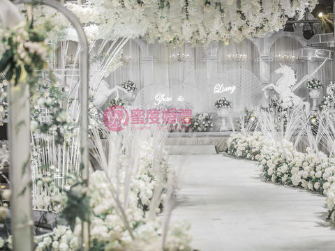【蜜度婚礼】梦幻水晶城堡 主题婚礼 含四大金刚