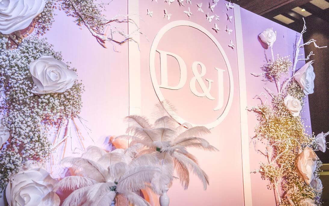 【尊皇铂雅】超值推荐粉色梦幻婚礼