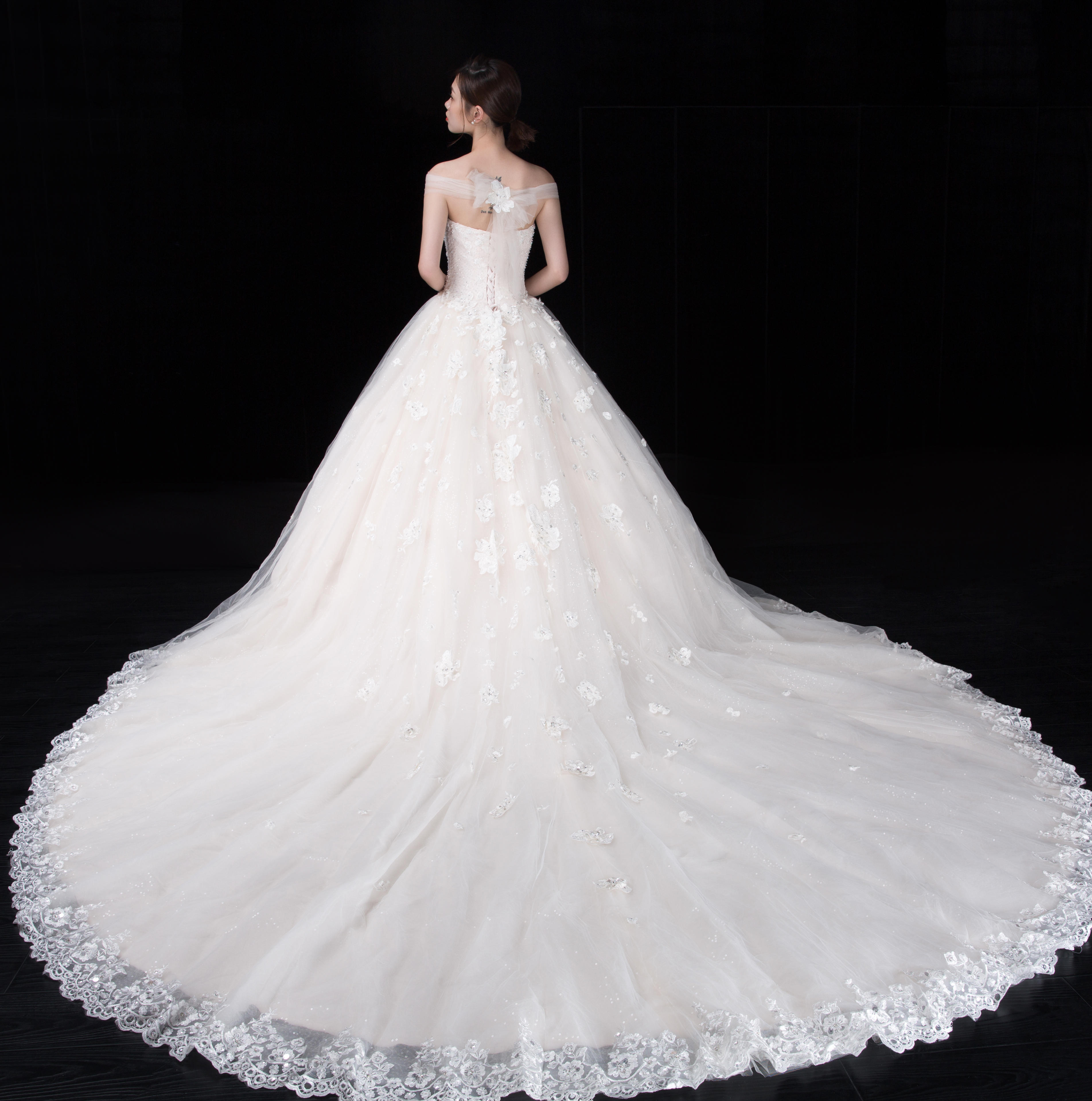 【婚嫁必备】超值租赁 4件套租赁 新娘必选