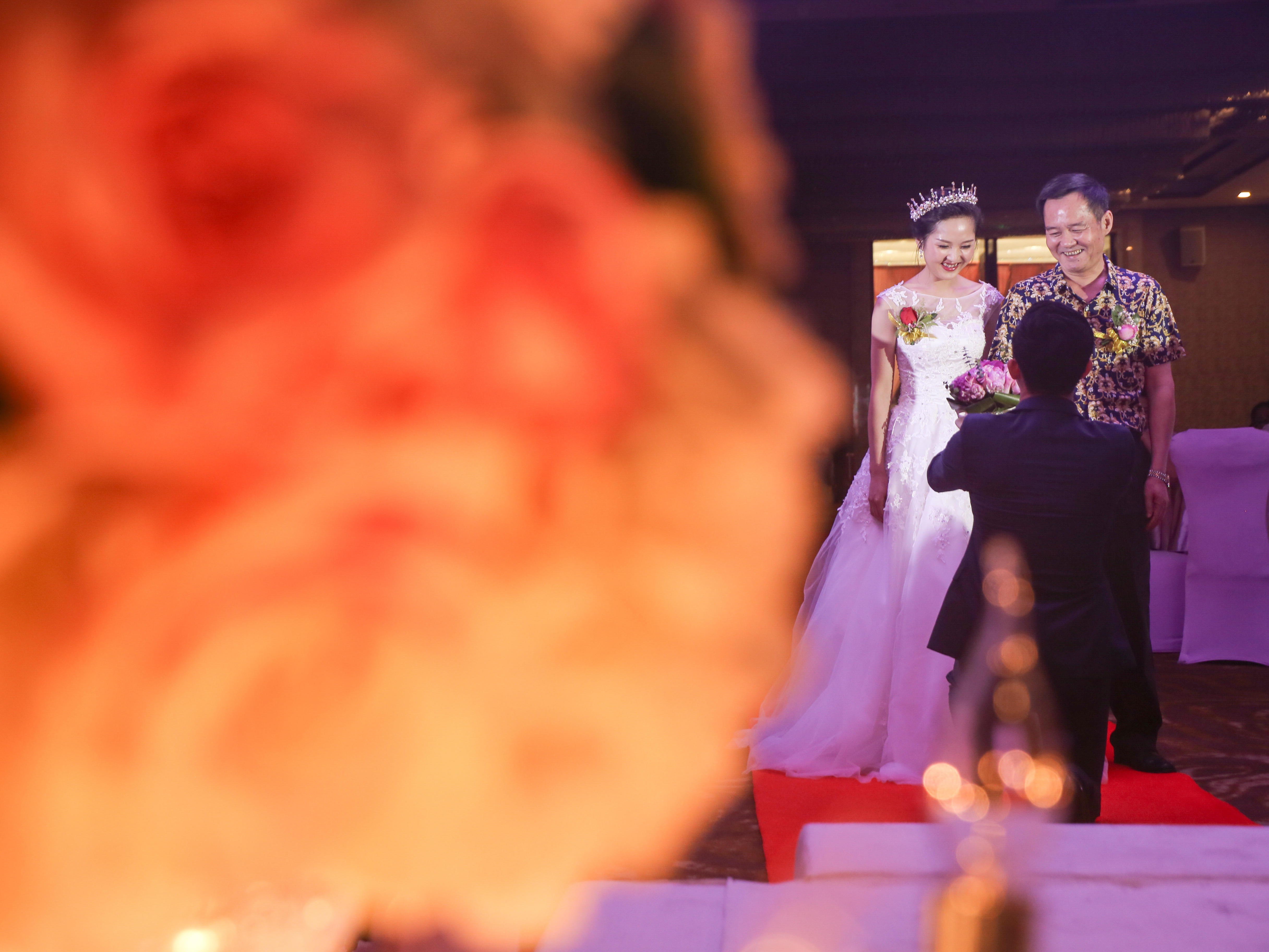 赫拉婚礼 |  粉枚世界