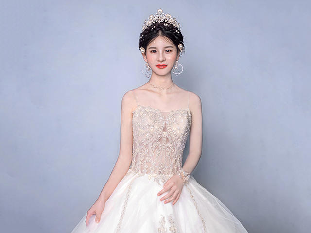 【高级总监韩式小清新】全天跟妆＋亲友妆＋助理